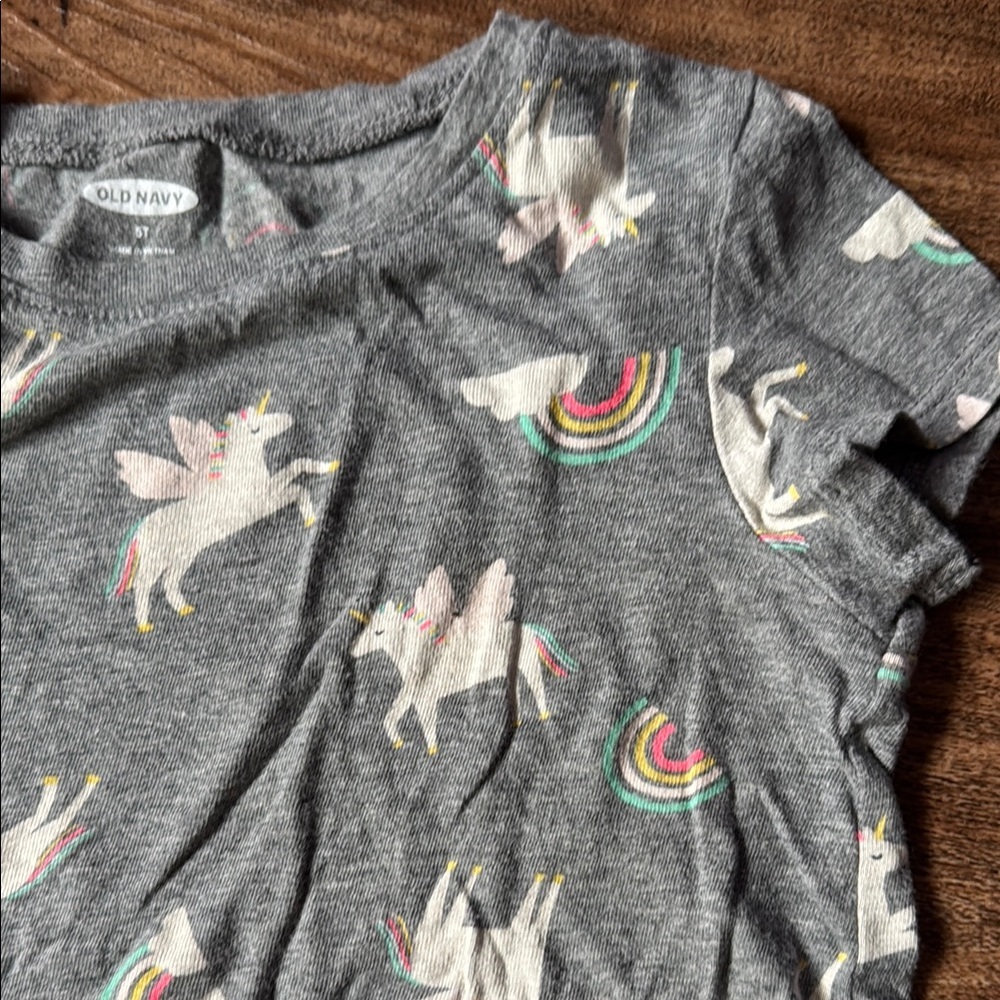 Gray Unicorn and Rainbow Kids T-Shirt - Picture 4 of 4